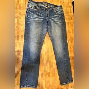 Ariya Jeans size 15/16 with embroidery on pockets